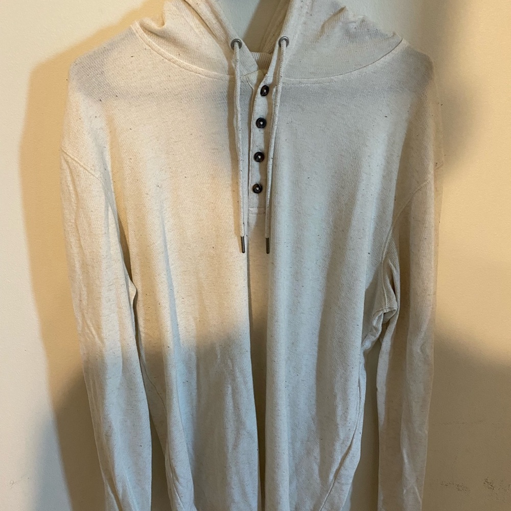 Light hoodie. Brand - On the byas.